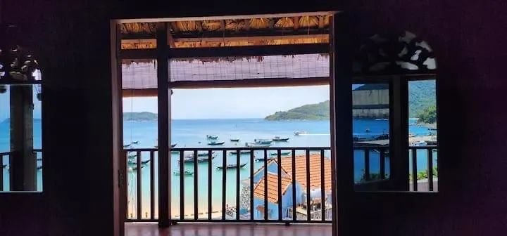 Hotel Cham Island Wooden Cabin Hoi An Vietnam